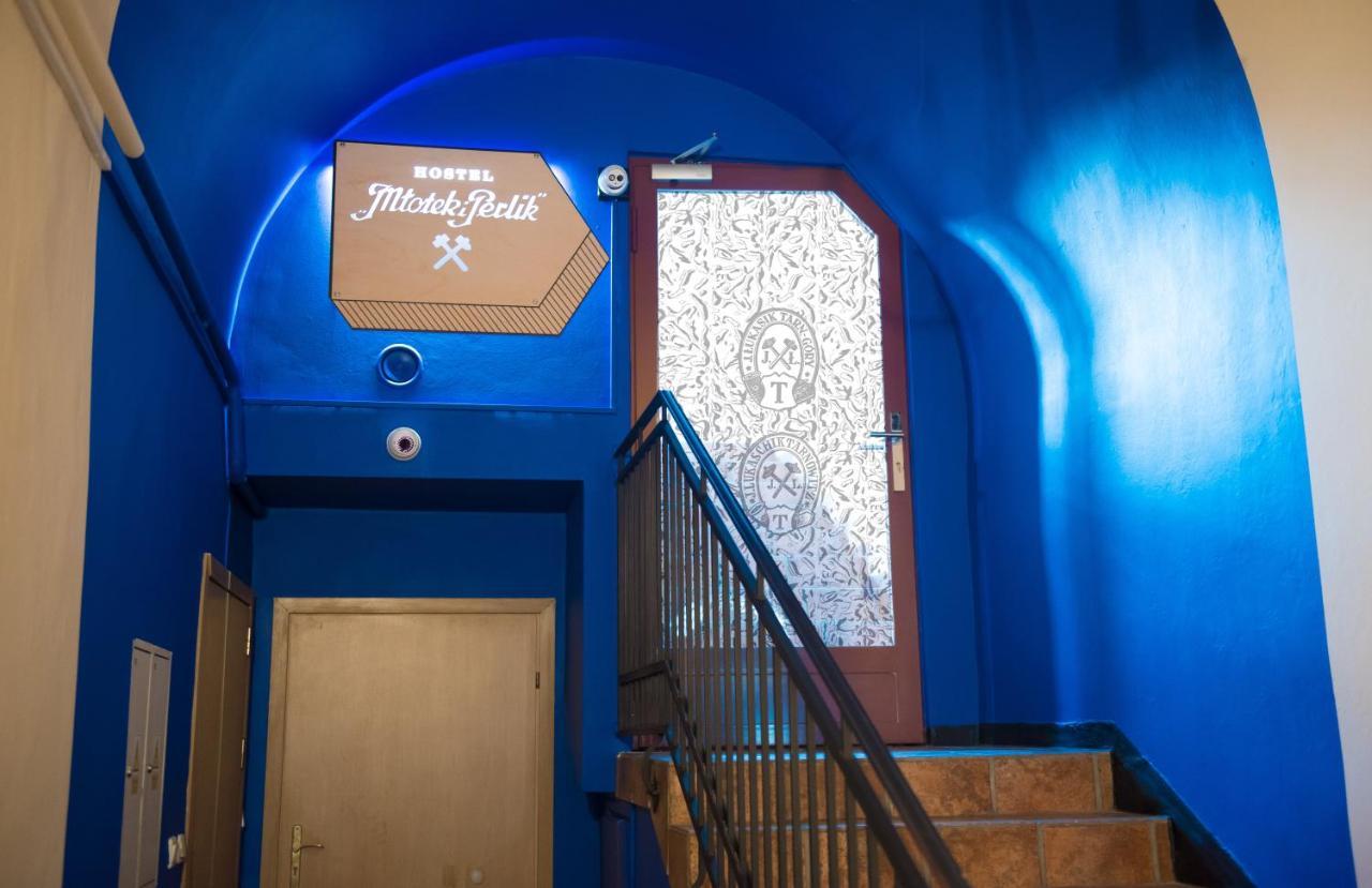 Hostel Mlotek I Perlik Tarnowskie Góry Esterno foto