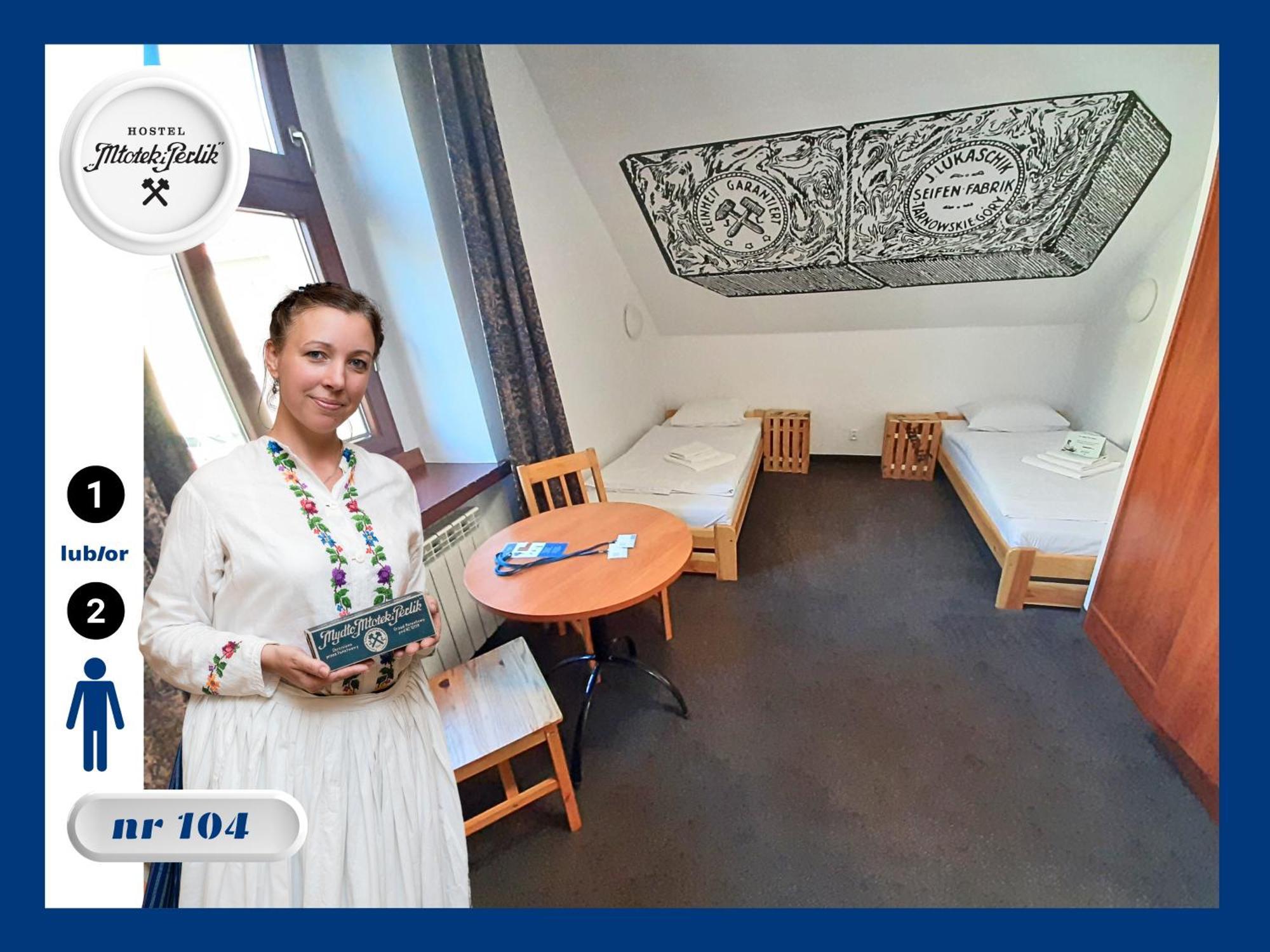 Hostel Mlotek I Perlik Tarnowskie Góry Esterno foto