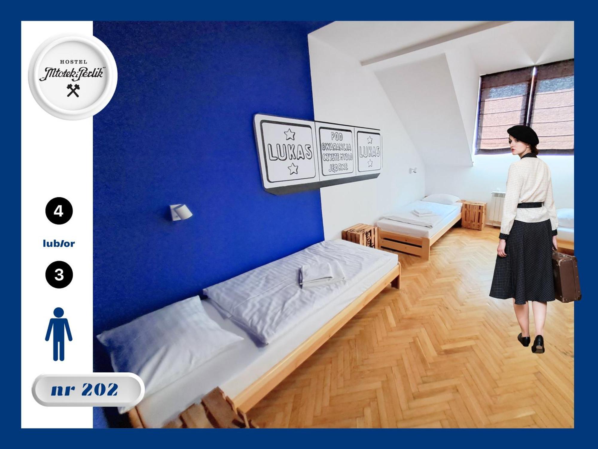 Hostel Mlotek I Perlik Tarnowskie Góry Esterno foto